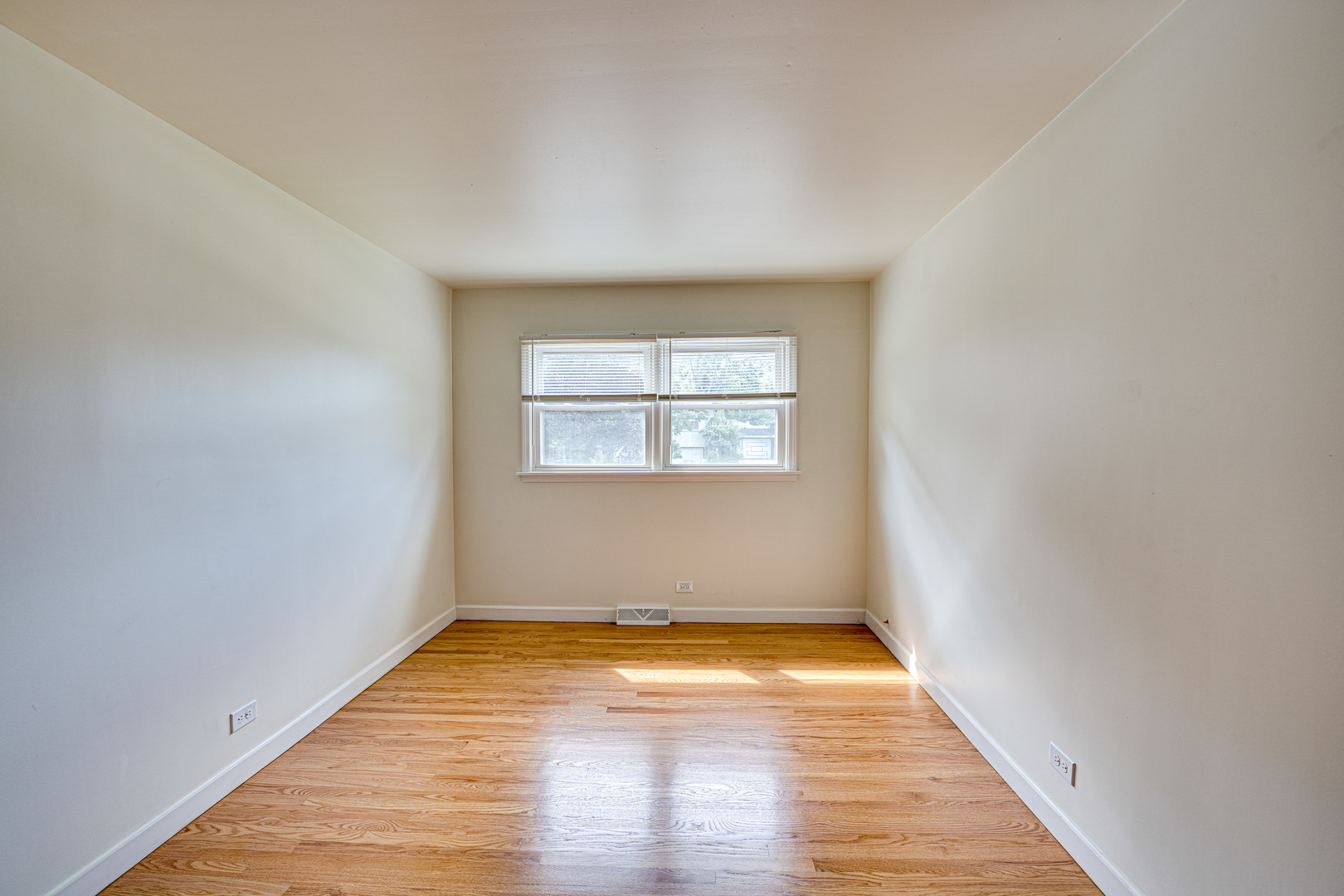 1015 Wilson Avenue Property Photo 10