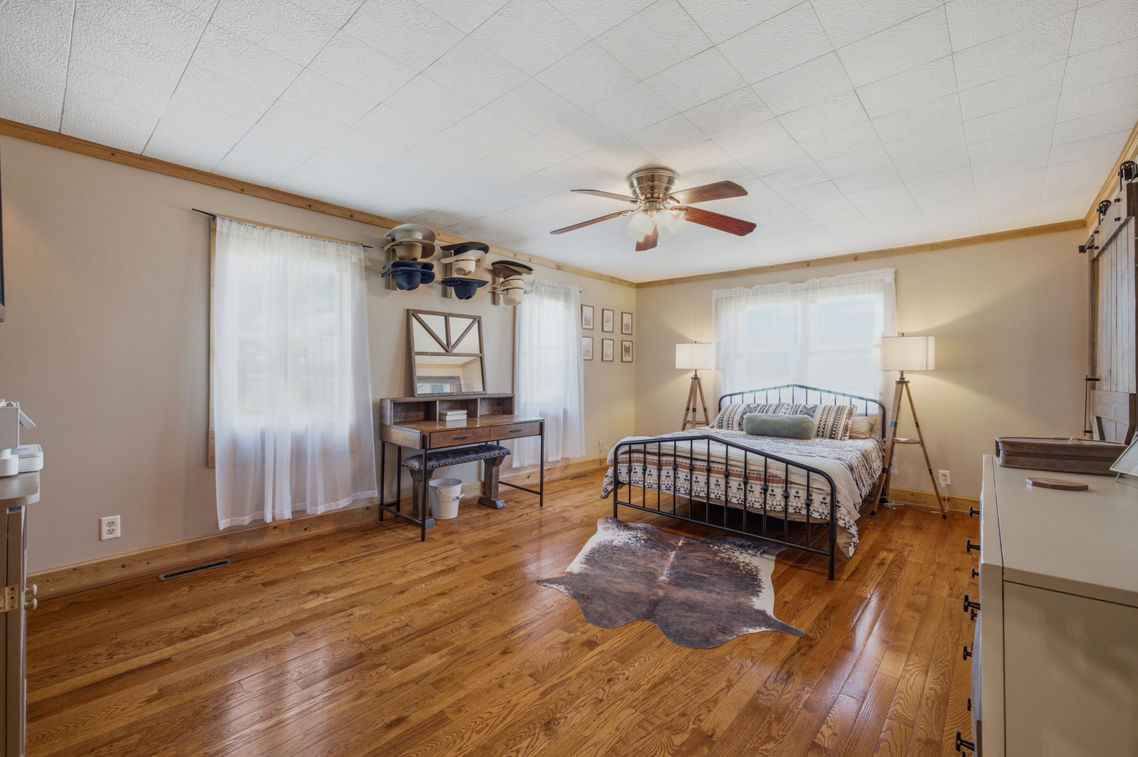 15825 E Lindenwood Road Property Photo 15