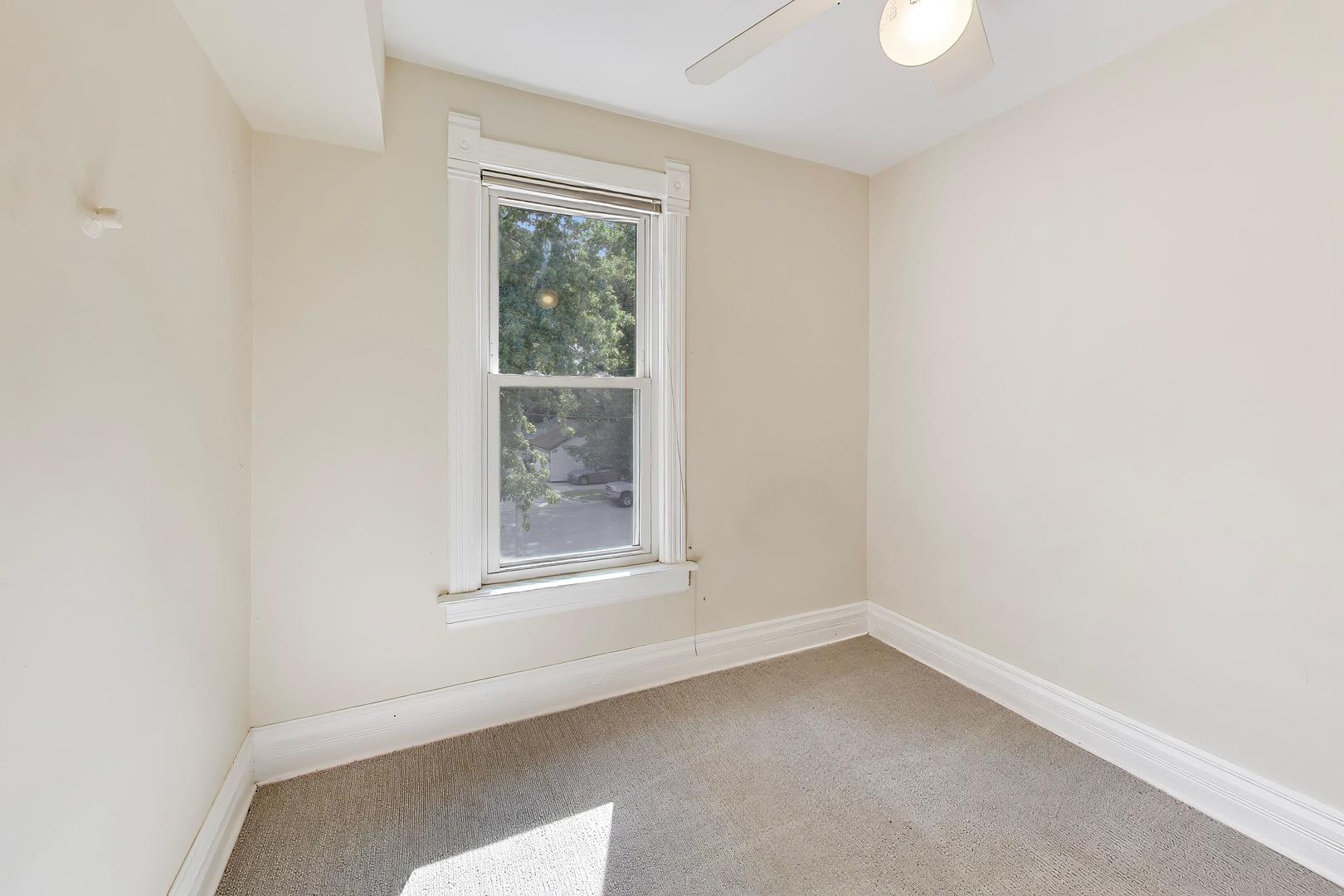 7120 N Ashland Boulevard Property Photo 27