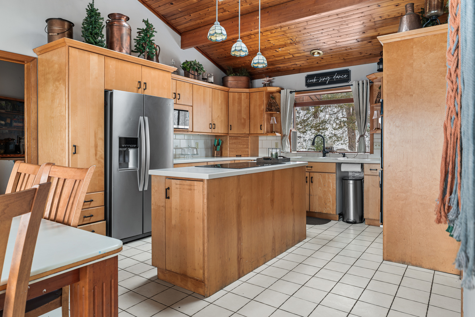 12300 River Road Property Photo 5