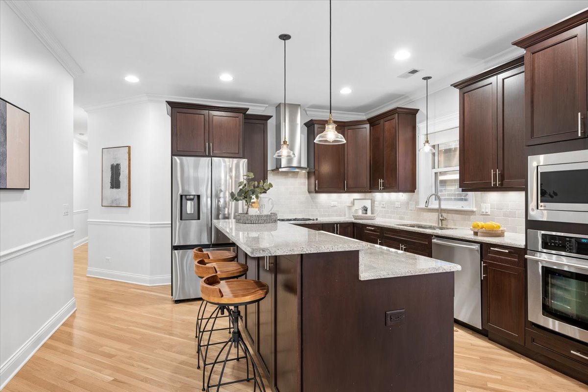 725 W Diversey Parkway 2w Property Photo 7