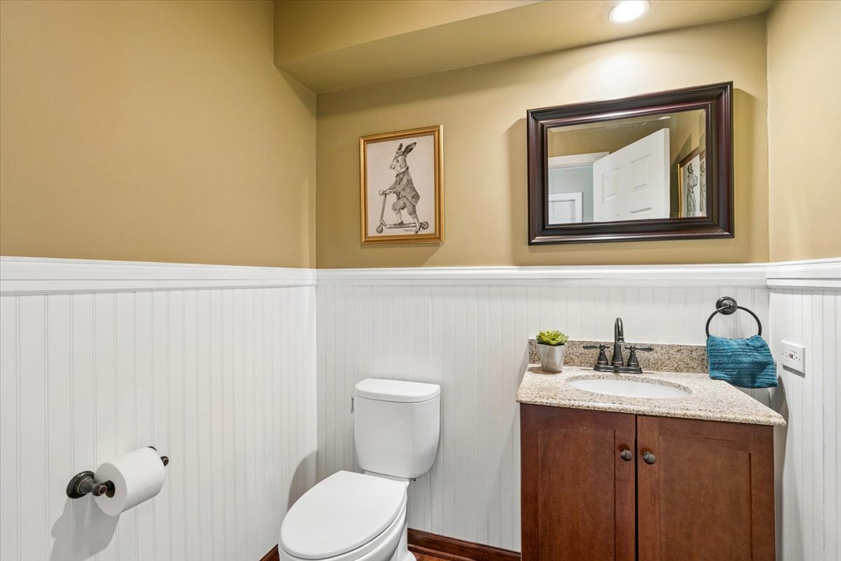 816 Paddock Lane Property Photo 16