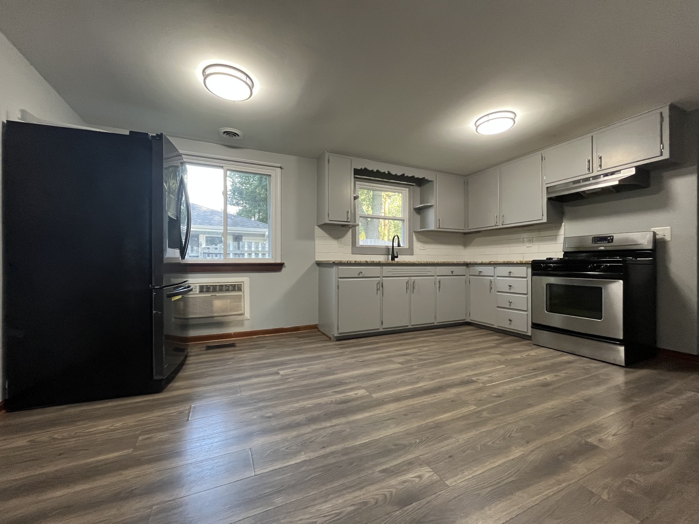 923 Hammond Avenue Property Photo 4
