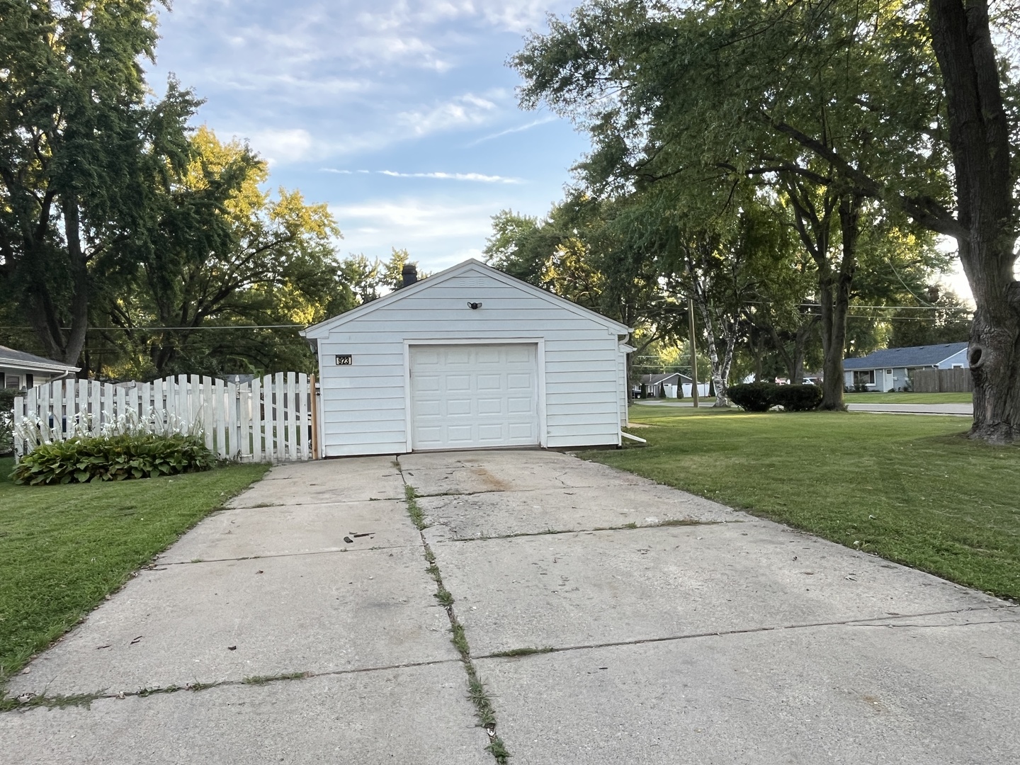 923 Hammond Avenue Property Photo 15