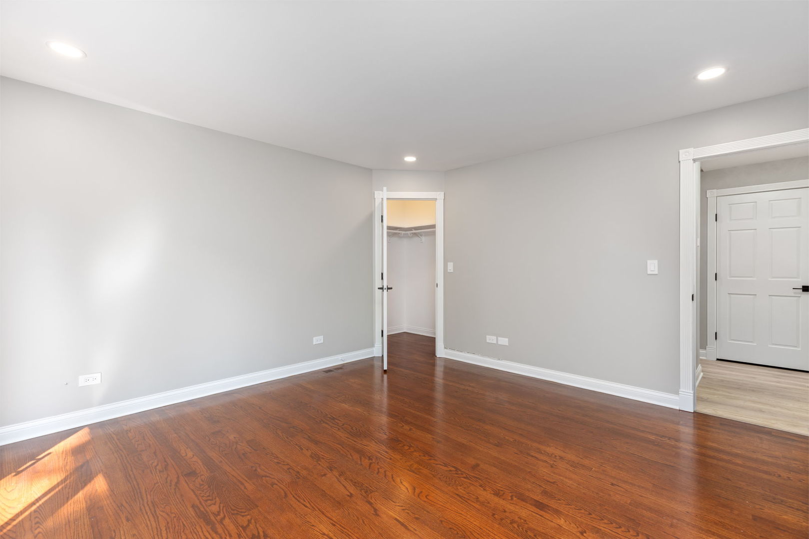 1829 Wilmette Avenue C Property Photo 19