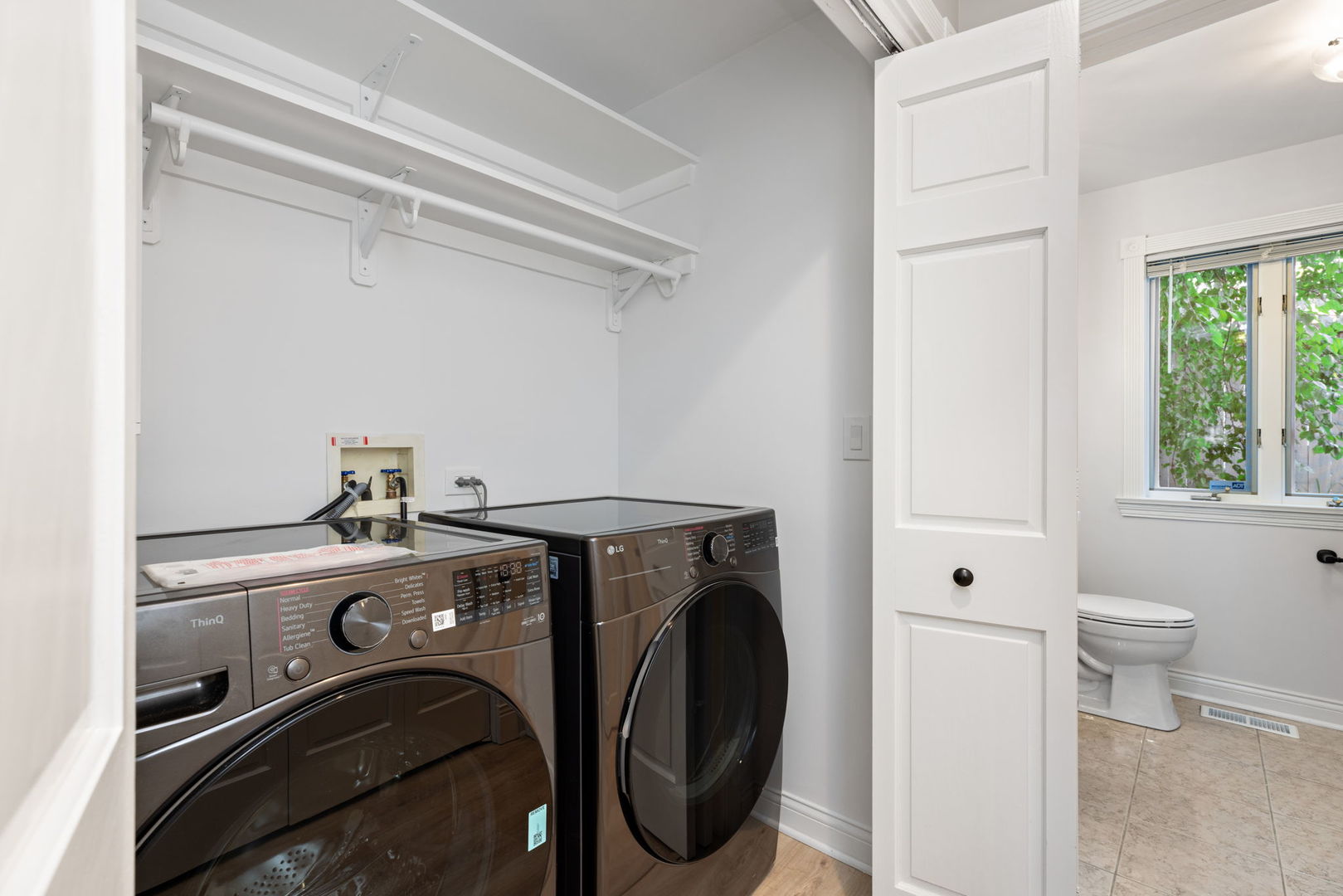 1829 Wilmette Avenue C Property Photo 29