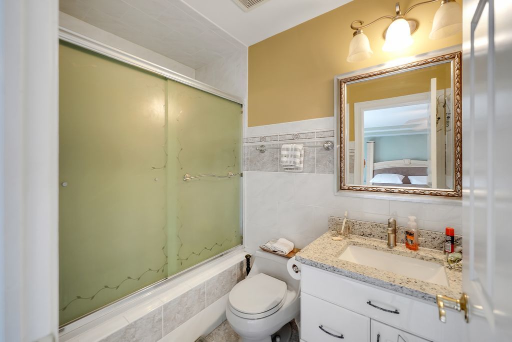 2 Ruffled Feathers Drive Property Photo 27