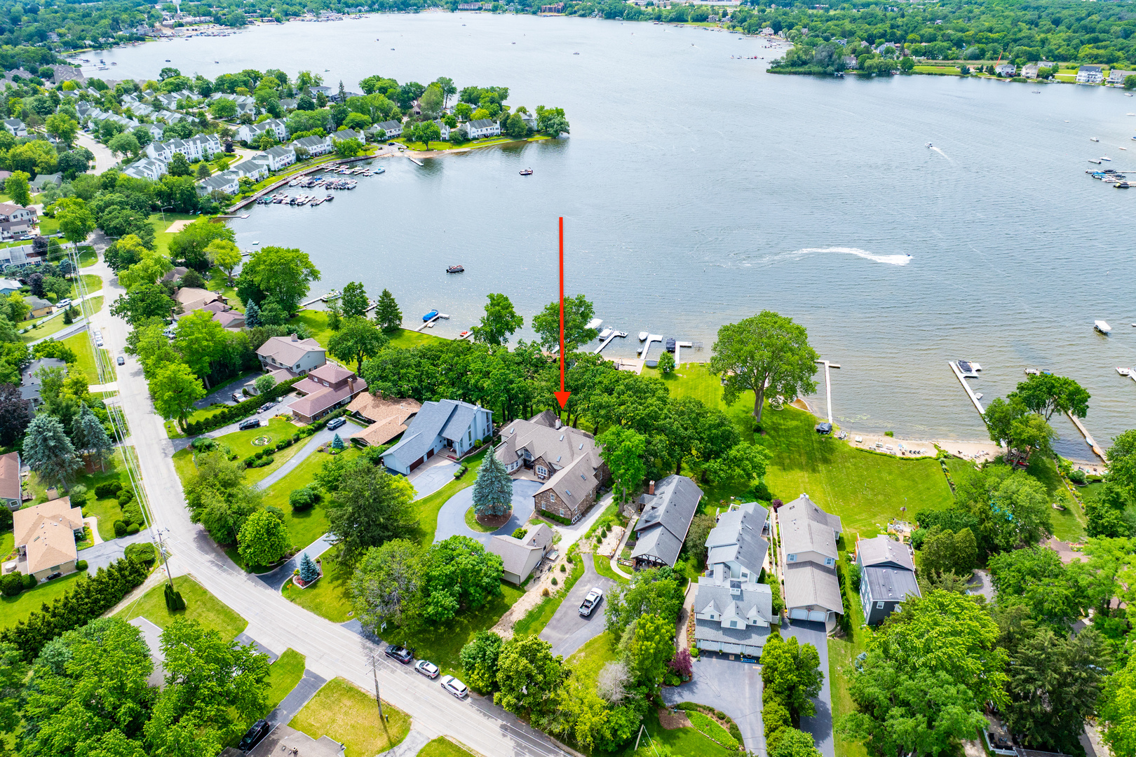 605 Lake Shore Boulevard Property Photo 5