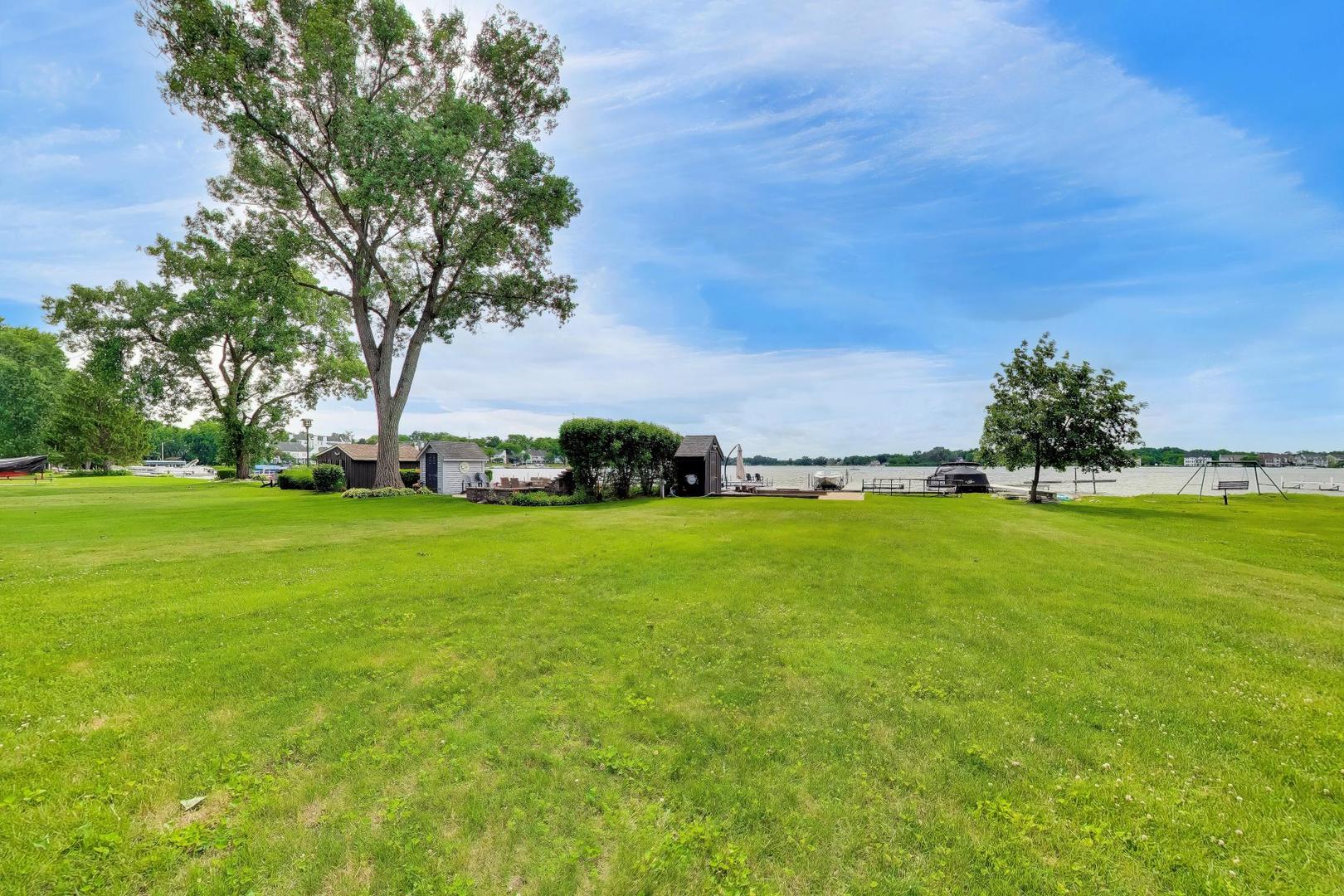 605 Lake Shore Boulevard Property Photo 45