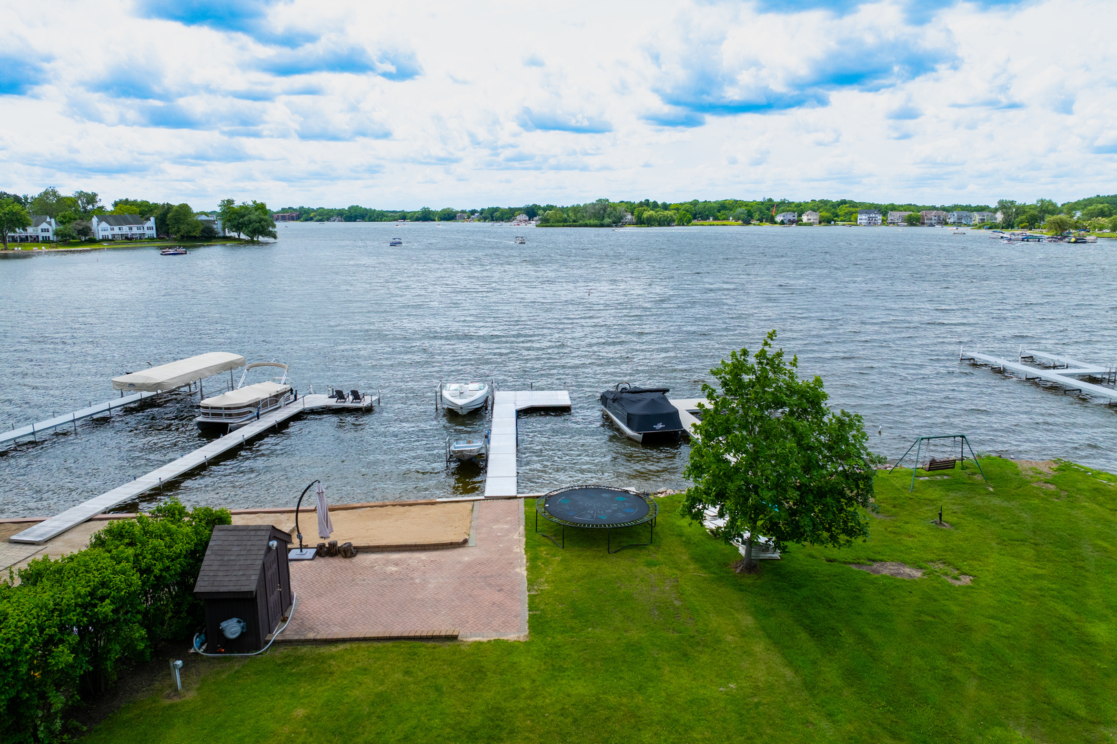 605 Lake Shore Boulevard Property Photo 47