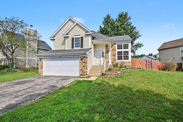 1457 Beaumont Circle Property Photo 1