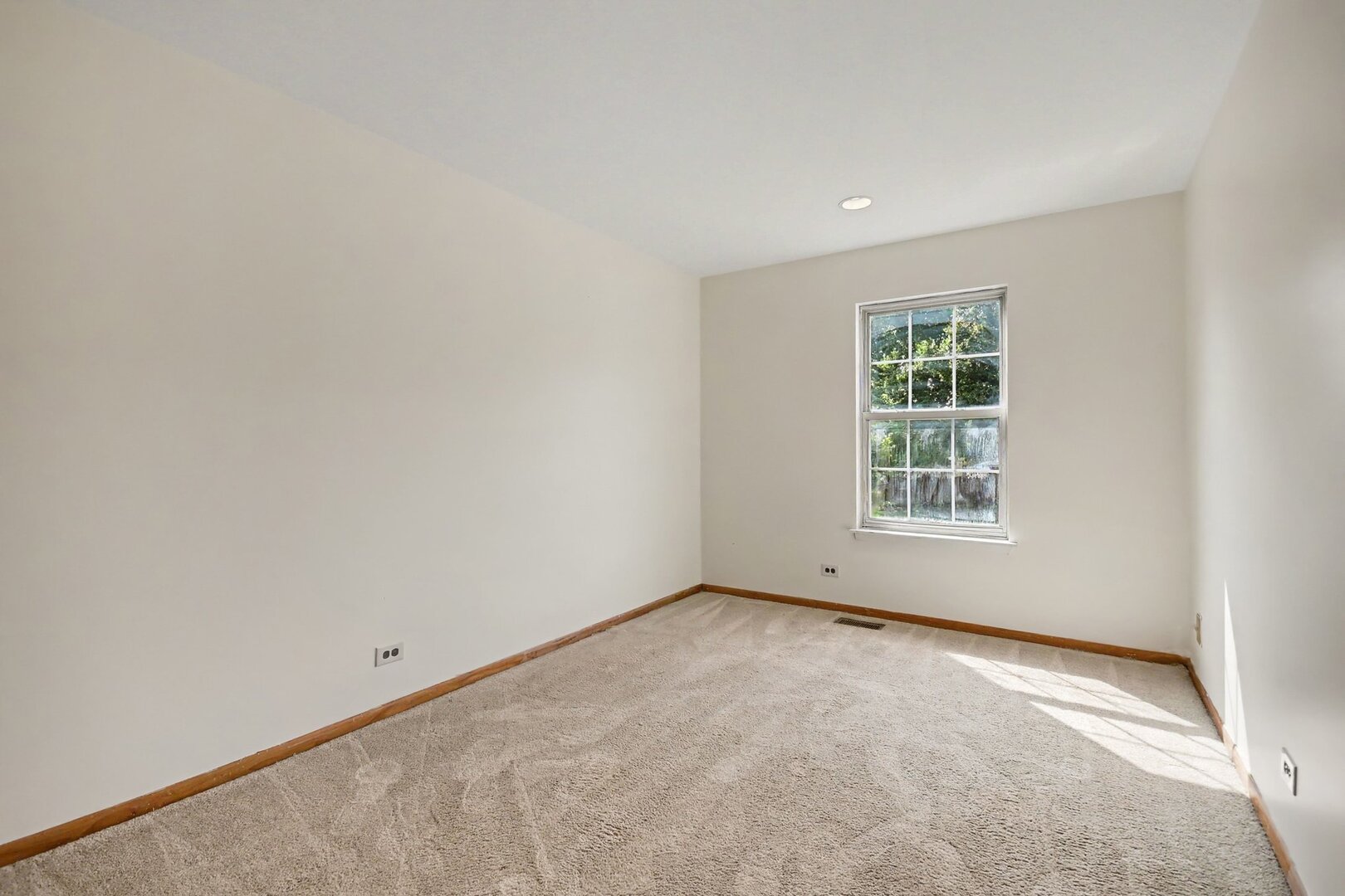 1457 Beaumont Circle Property Photo 10