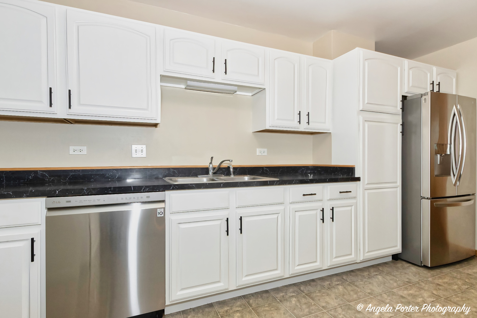 5850 Fieldstone Trail Property Photo 7