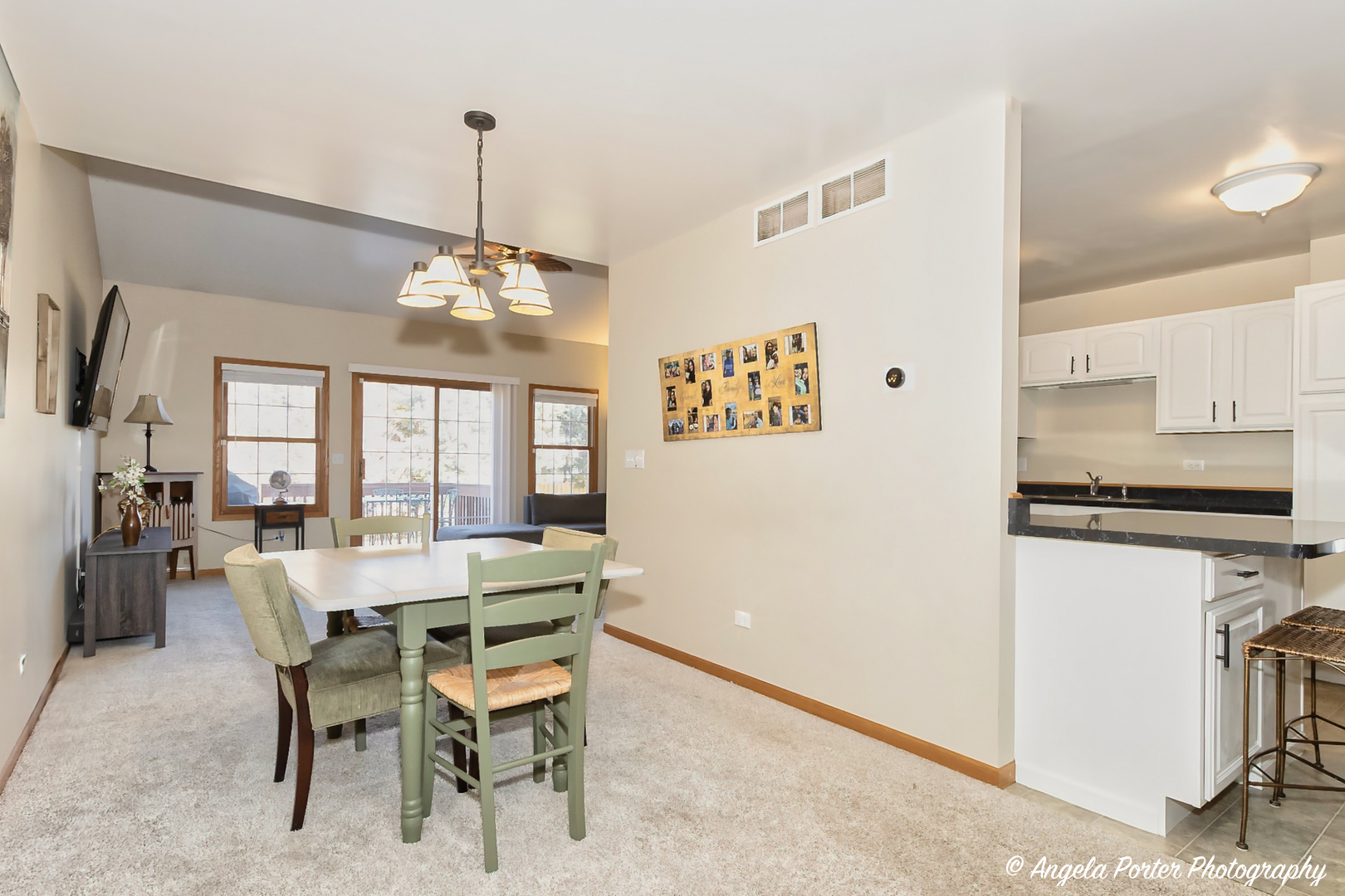 5850 Fieldstone Trail Property Photo 10