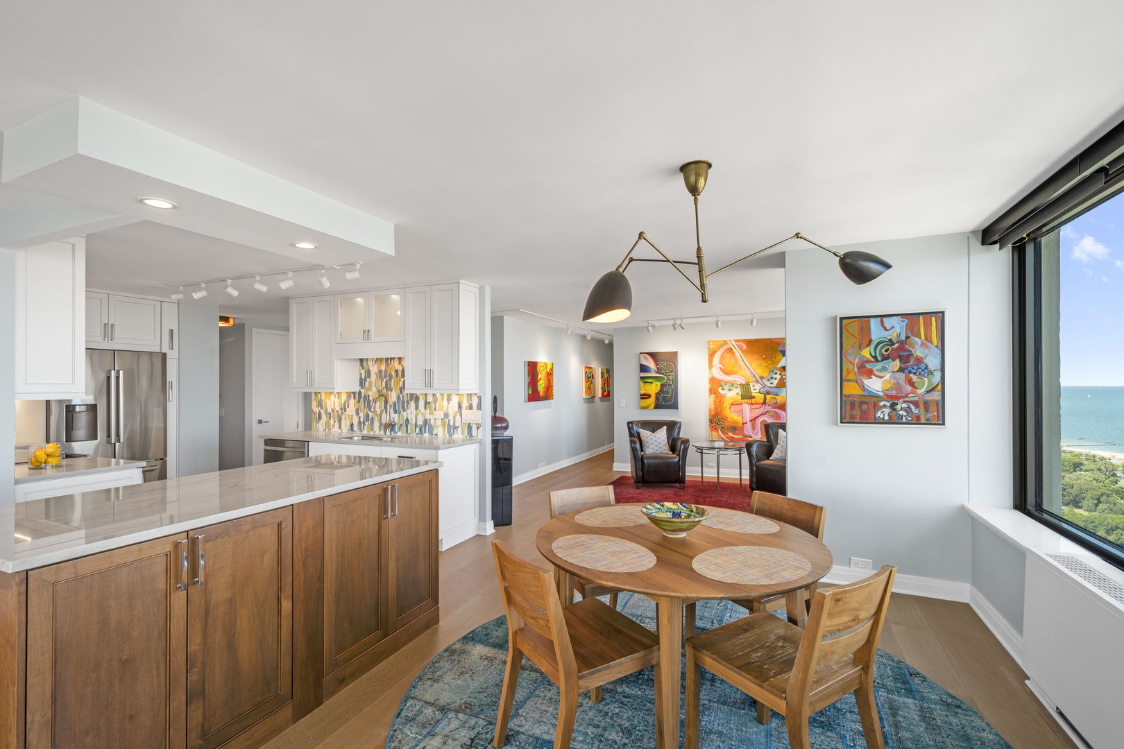 1560 N Sandburg Terrace 3602-04 Property Photo 10