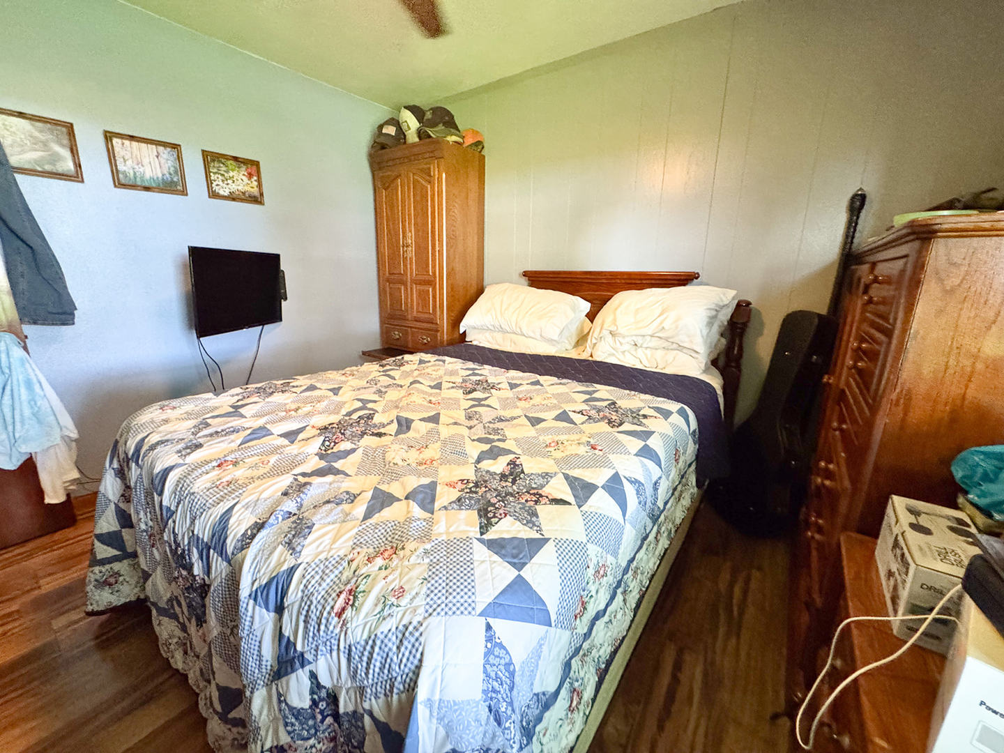 1143 Oak Street Property Photo 24