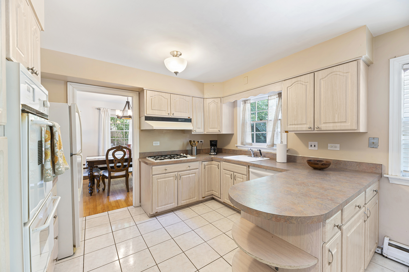 1130 E Lake Avenue Property Photo 9