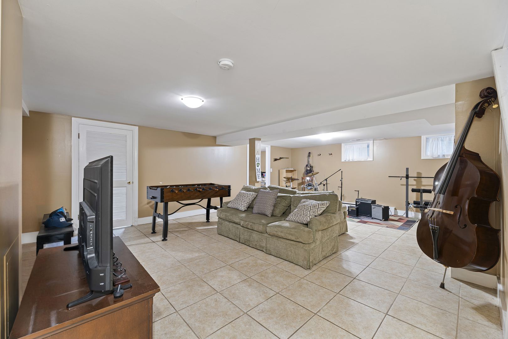 1130 E Lake Avenue Property Photo 22
