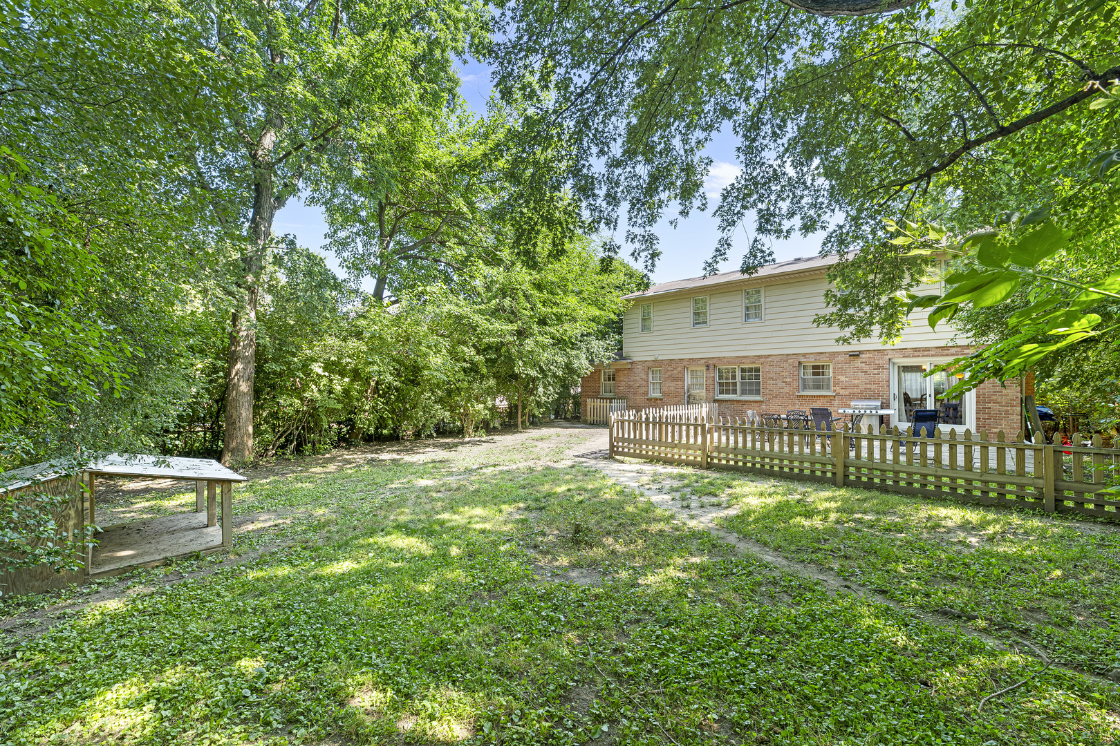 1130 E Lake Avenue Property Photo 31