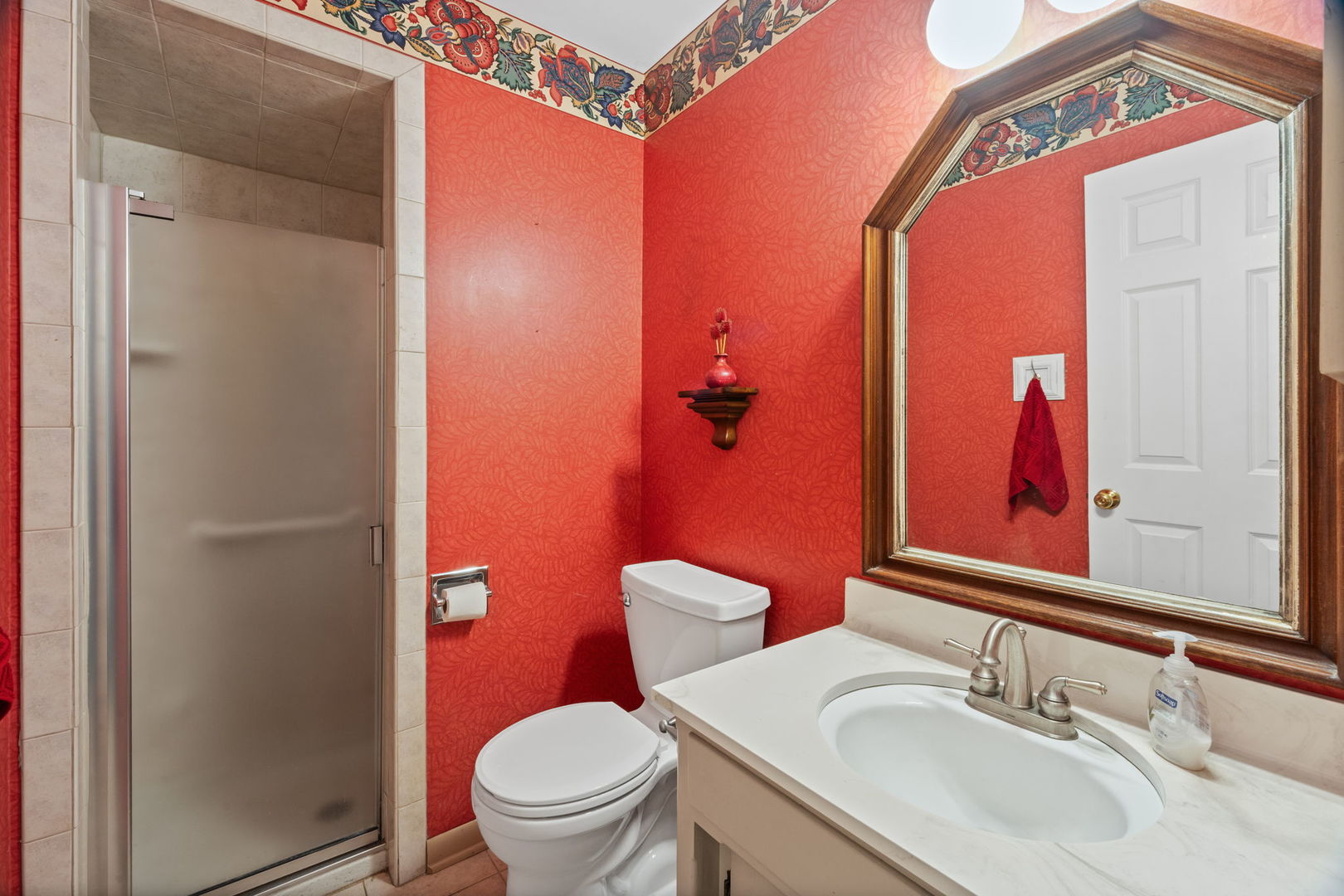 1533 N Belmont Avenue Property Photo 13