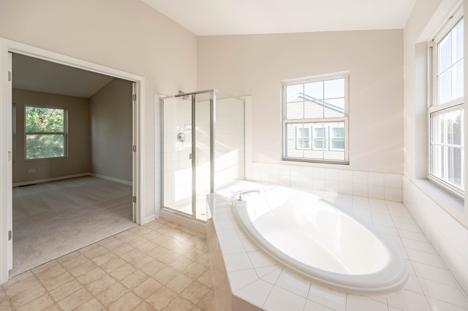1401 Bridgehampton Drive Property Photo 12