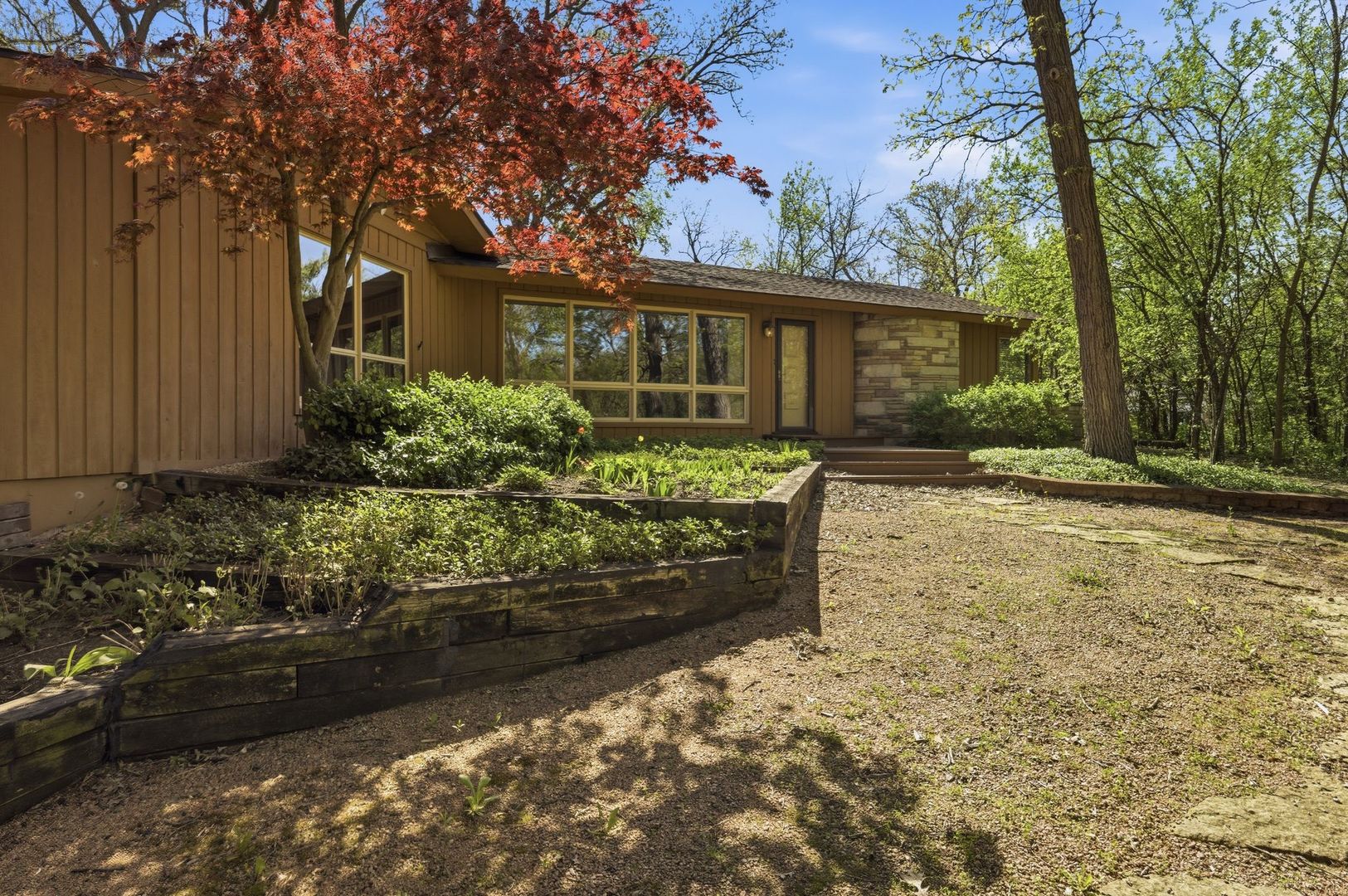 8623 W Algoma Road Property Photo 2