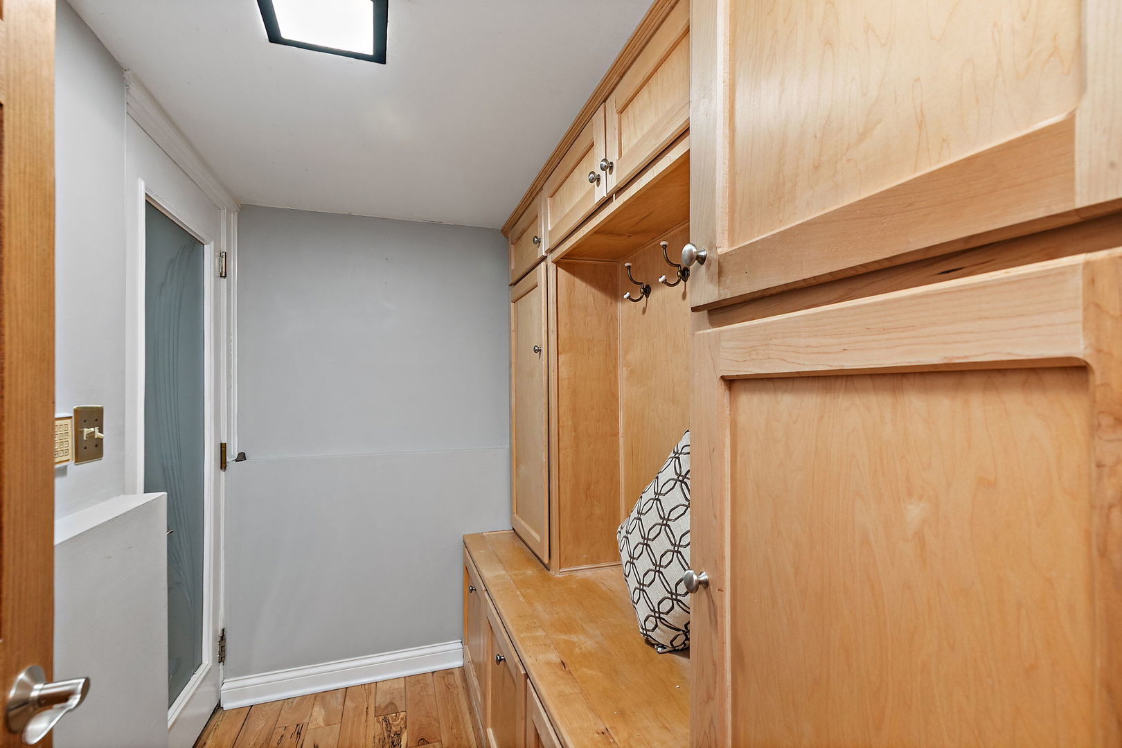 570 Sandpebble Drive Property Photo 14