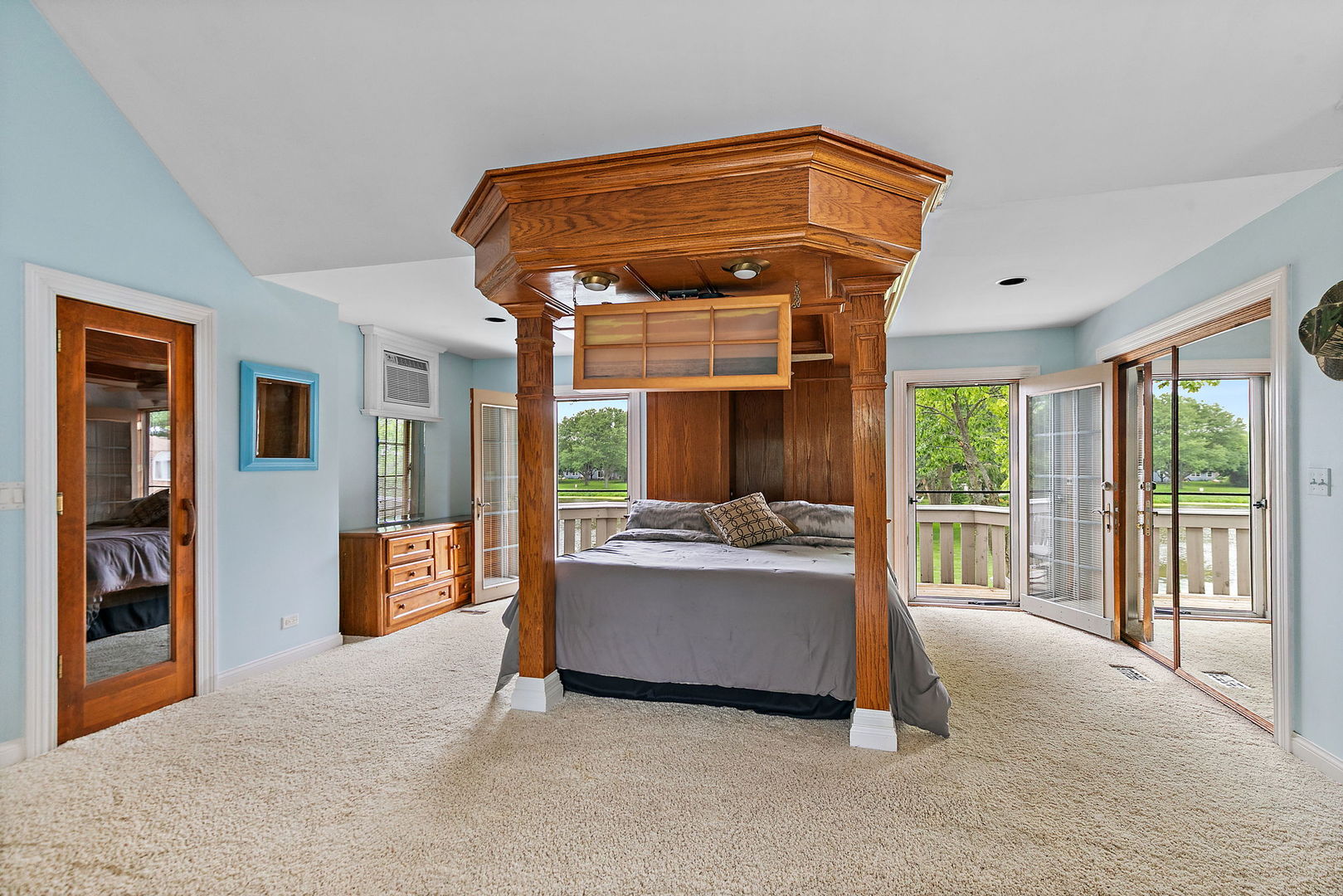 570 Sandpebble Drive Property Photo 17