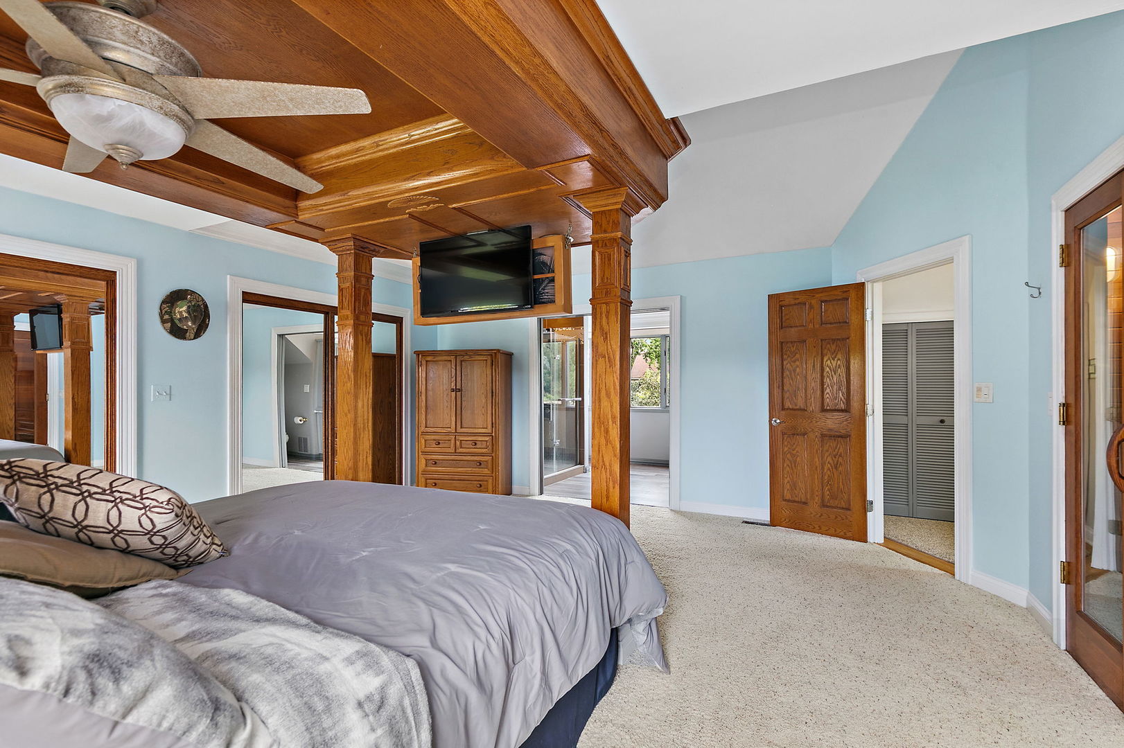570 Sandpebble Drive Property Photo 19