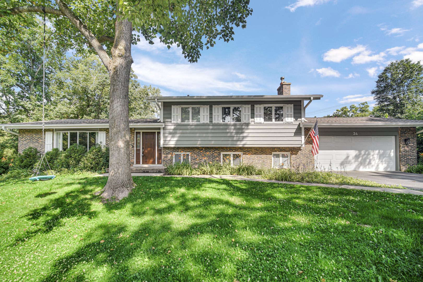 34 Londonderry Lane Property Photo 1