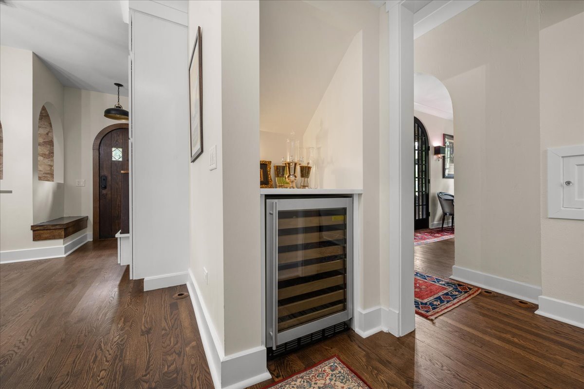 404 Laurel Avenue Property Photo 16