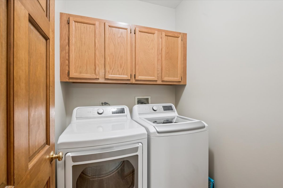 300 White Tail Lane Property Photo 20