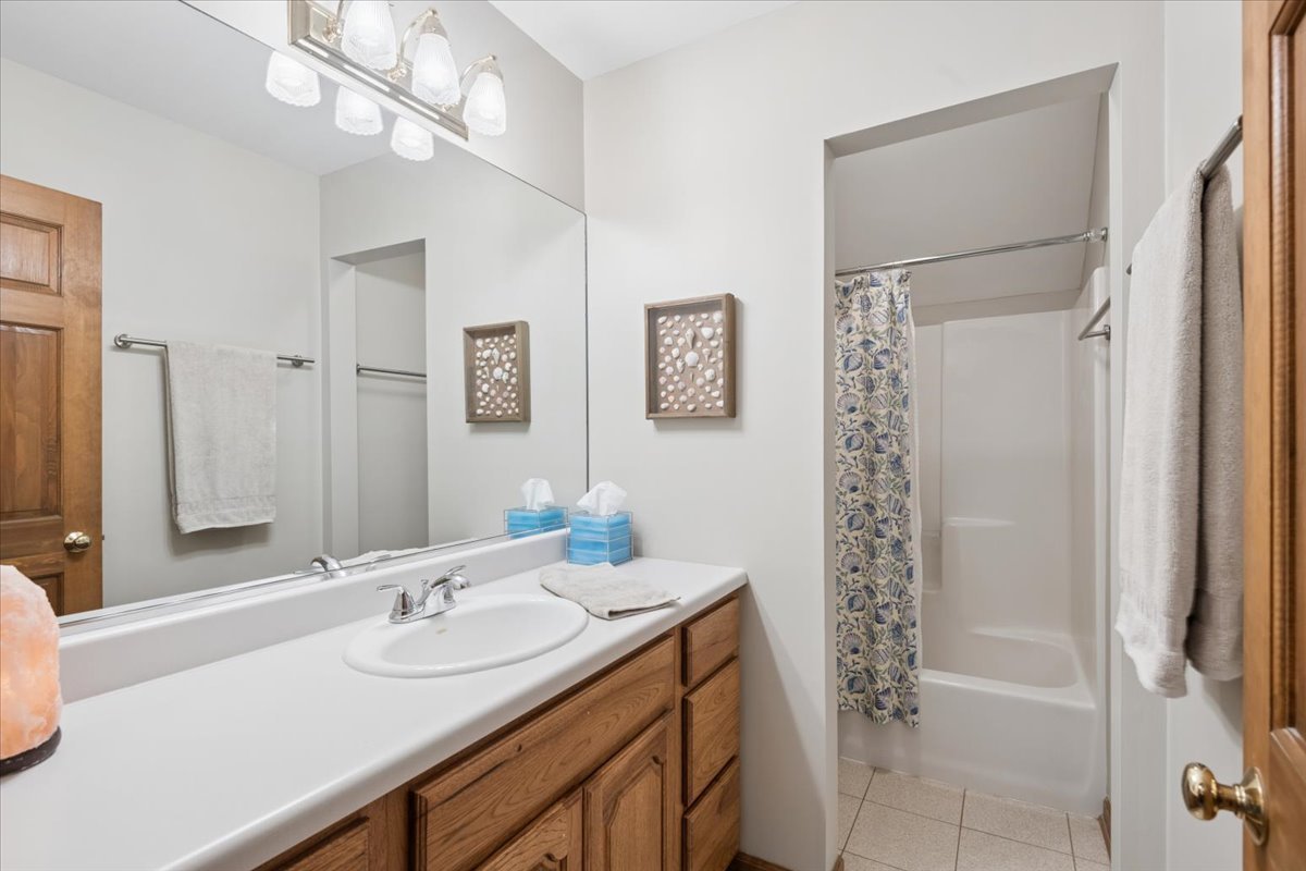 300 White Tail Lane Property Photo 25