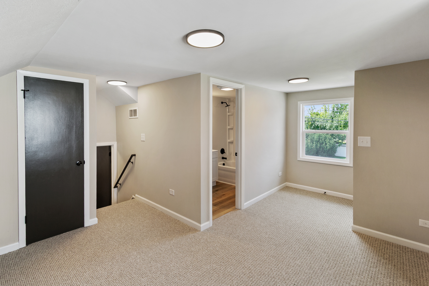 7742 S Oketo Avenue Property Photo 10
