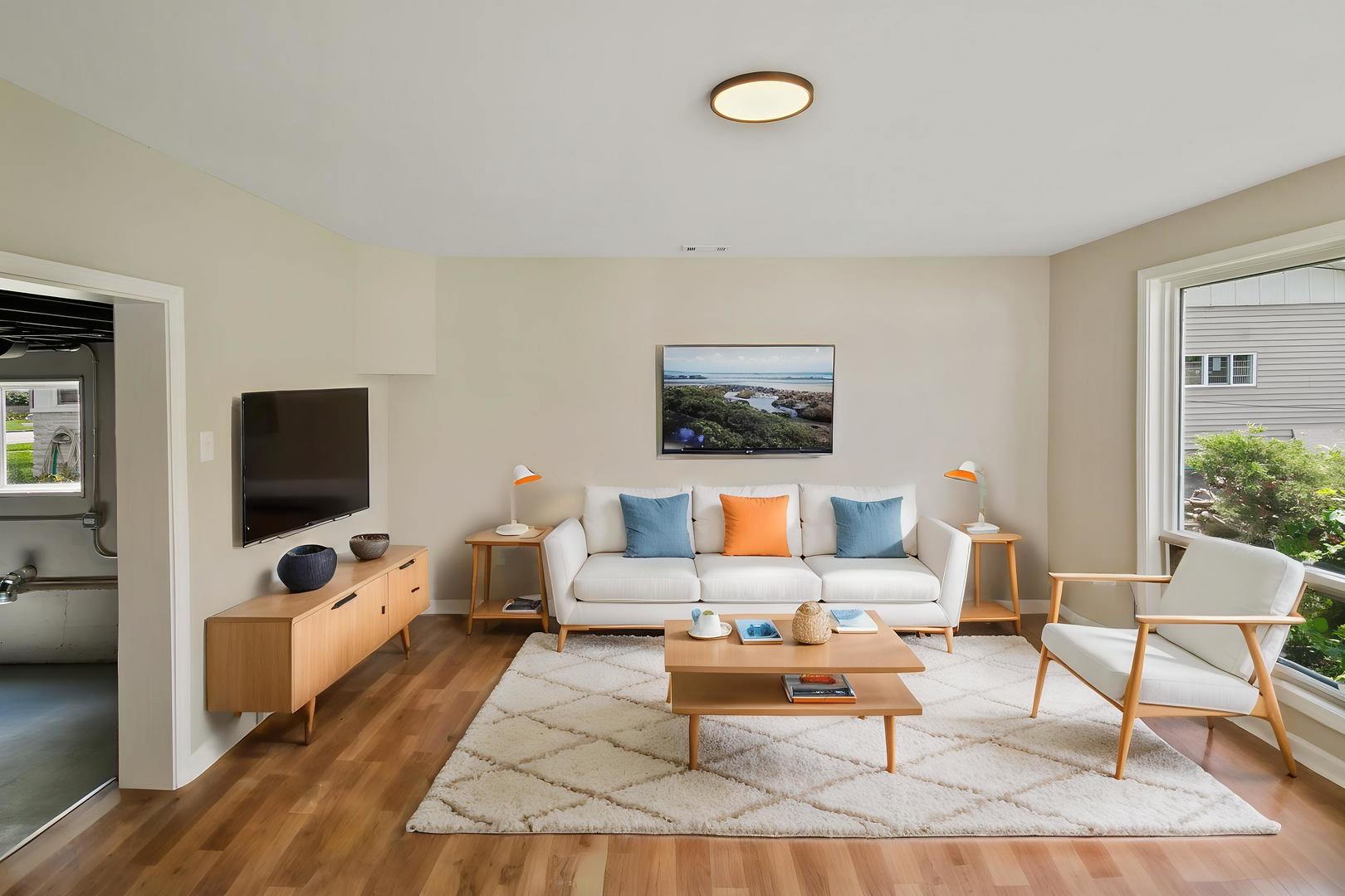 7742 S Oketo Avenue Property Photo 15