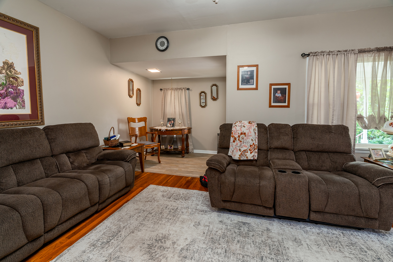 200 Crestview Drive Property Photo 17