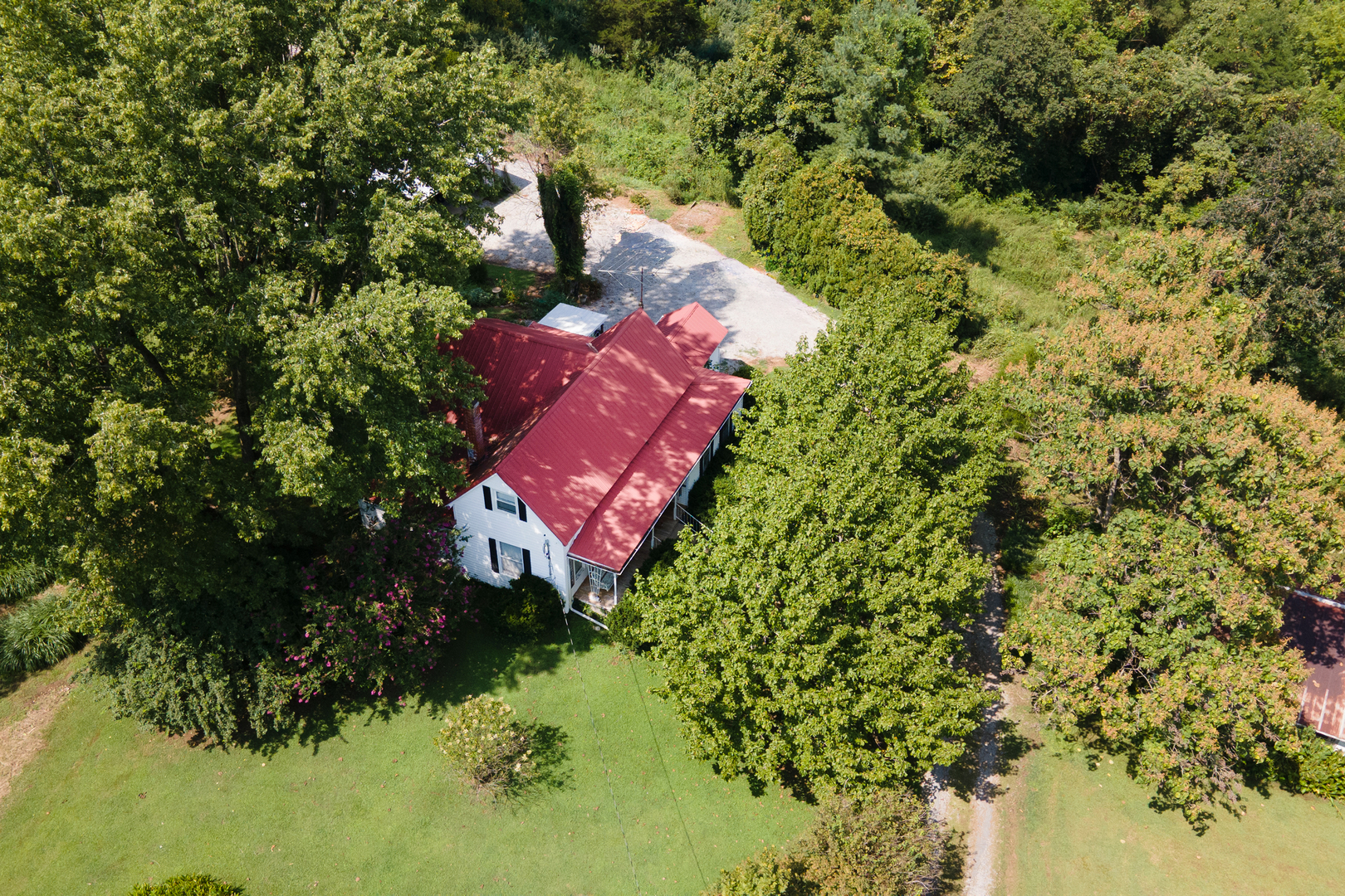 200 Crestview Drive Property Photo 47
