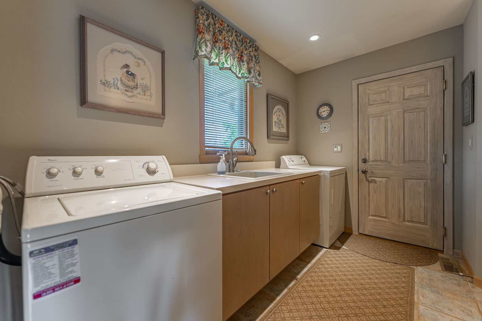 9670 Olas Lane Property Photo 18