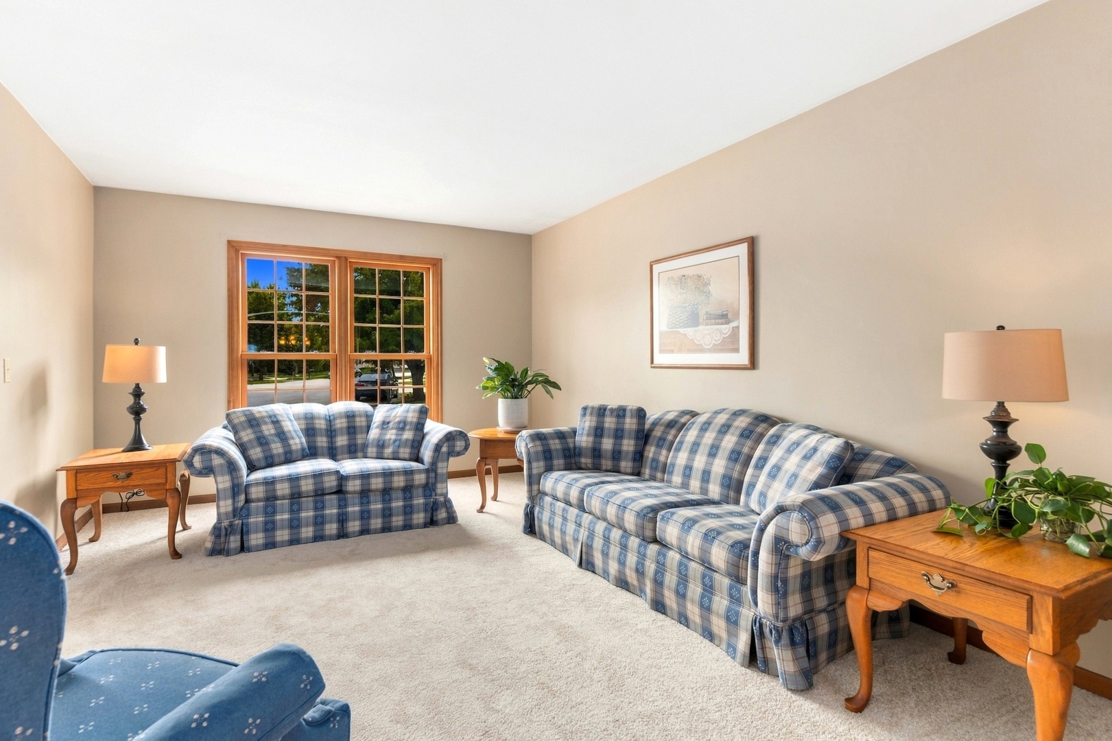 1225 Willowcrest Court Property Photo 4