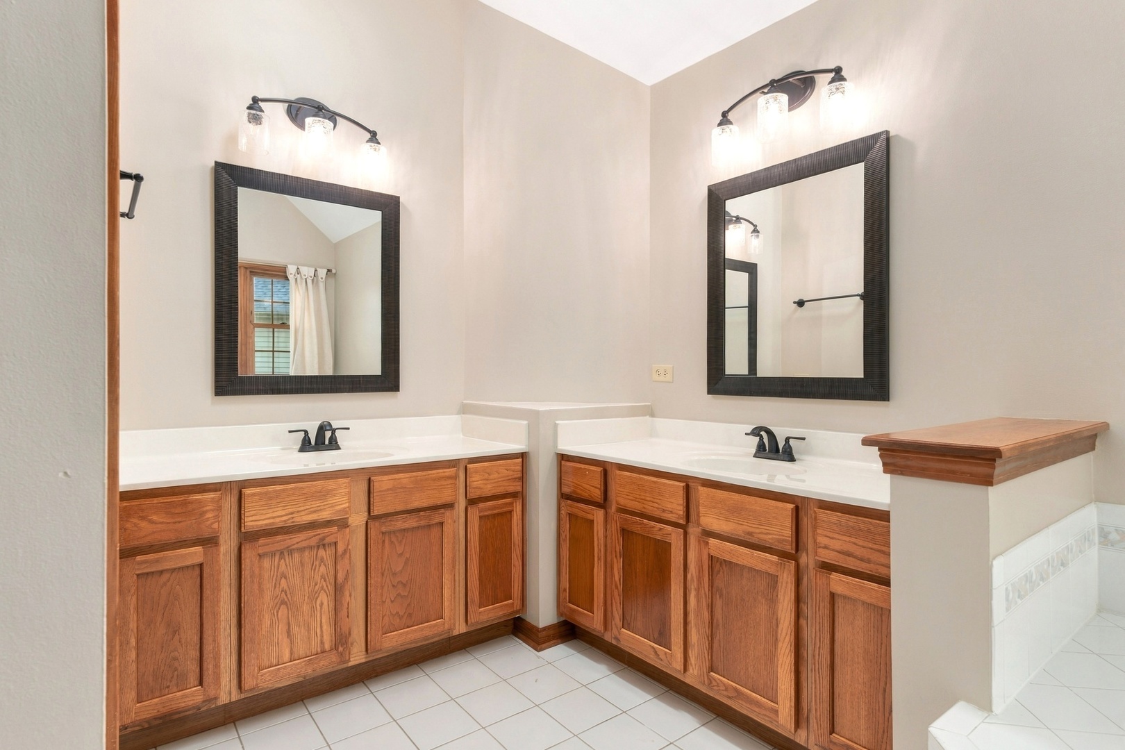 1225 Willowcrest Court Property Photo 23