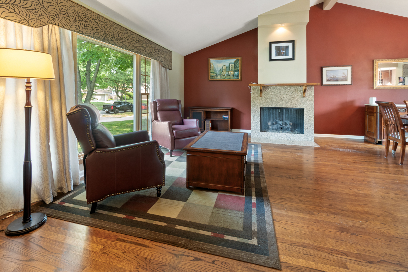 1621 Longmeadow Drive Property Photo 4