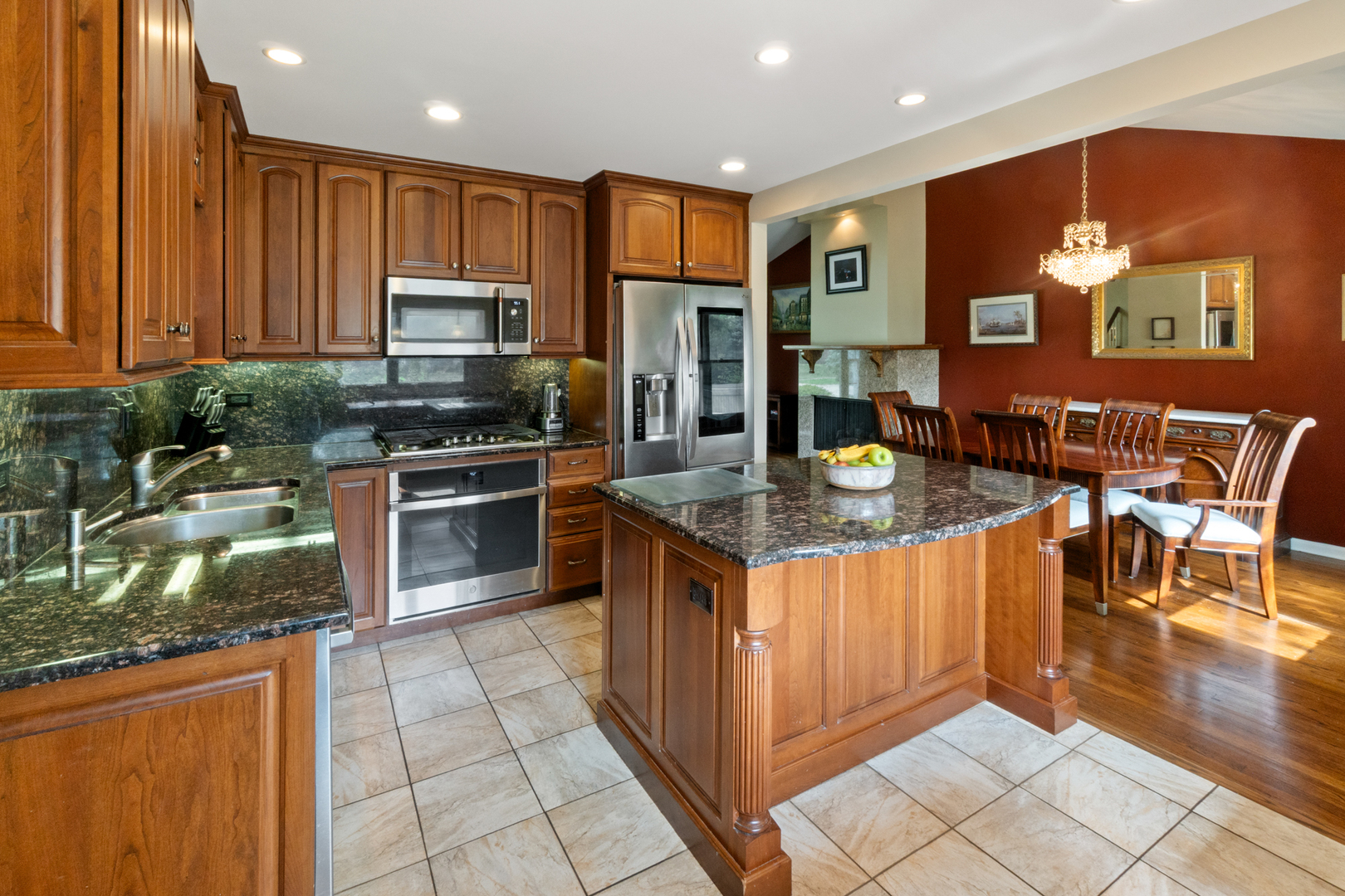 1621 Longmeadow Drive Property Photo 11