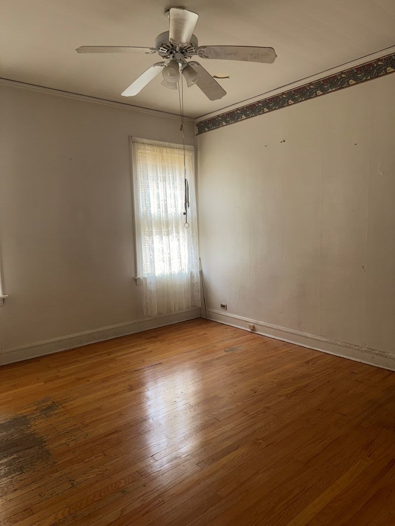10753 S Hale Avenue Property Photo 10