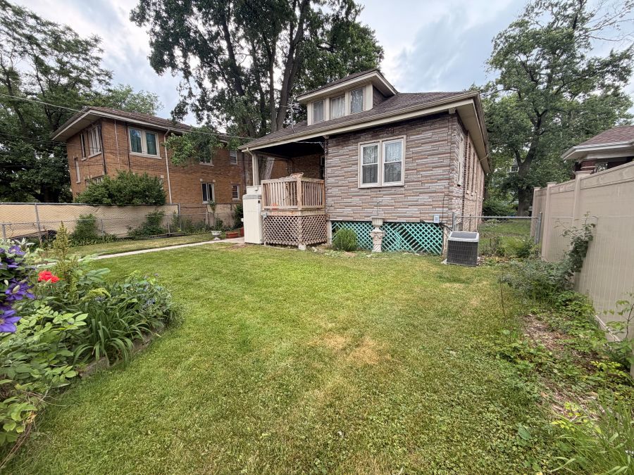 10753 S Hale Avenue Property Photo 14