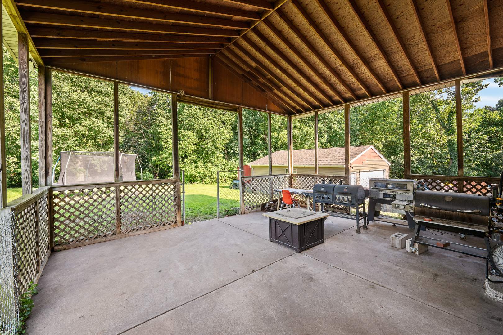 515 8th Street Property Photo 30