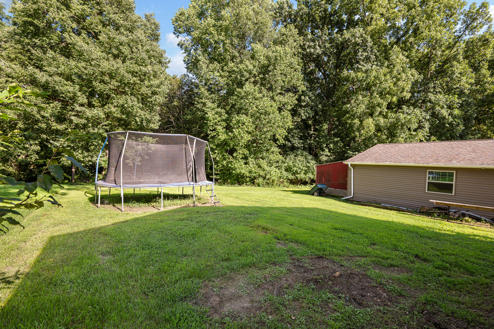 515 8th Street Property Photo 32