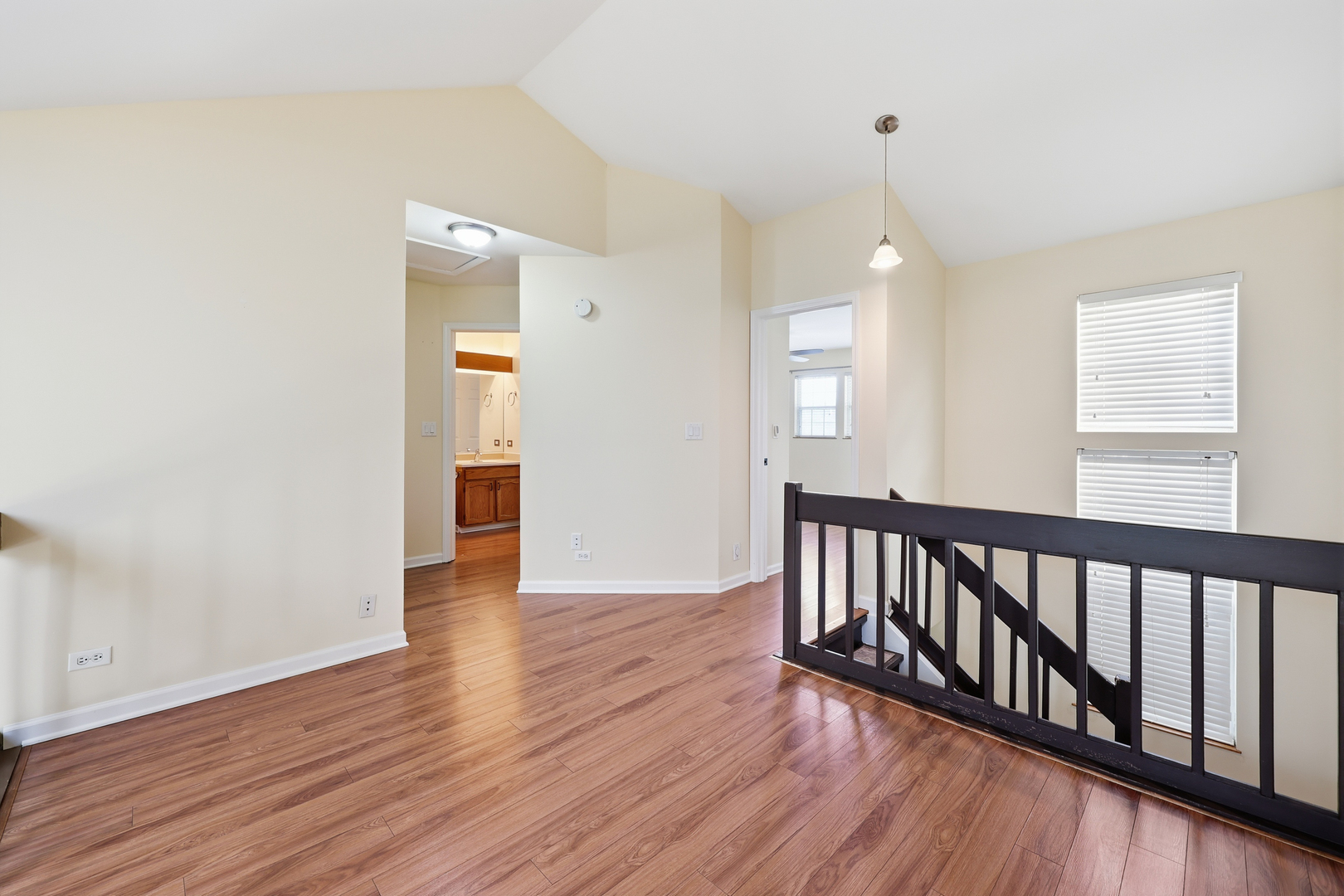 383 Kerry Court Property Photo 13