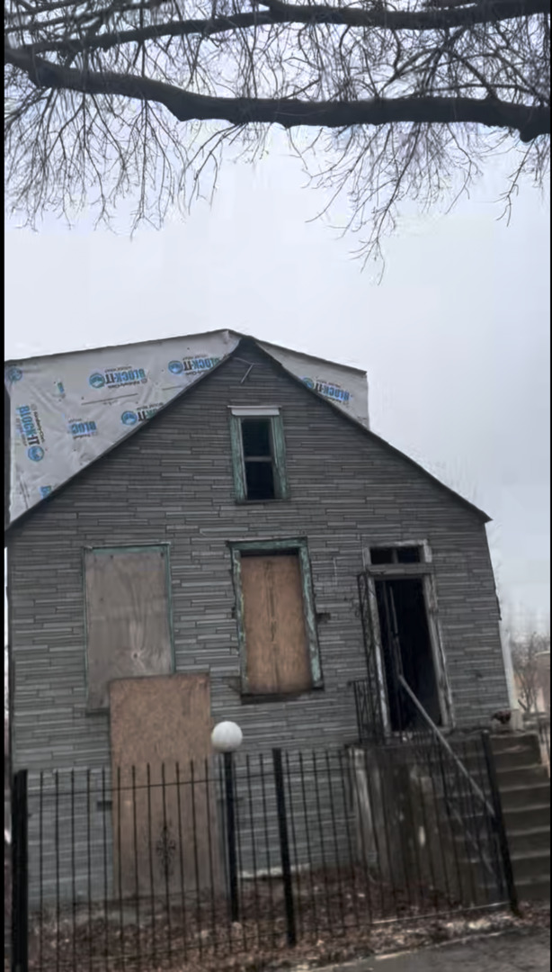 1508 S Komensky Avenue Property Photo 1