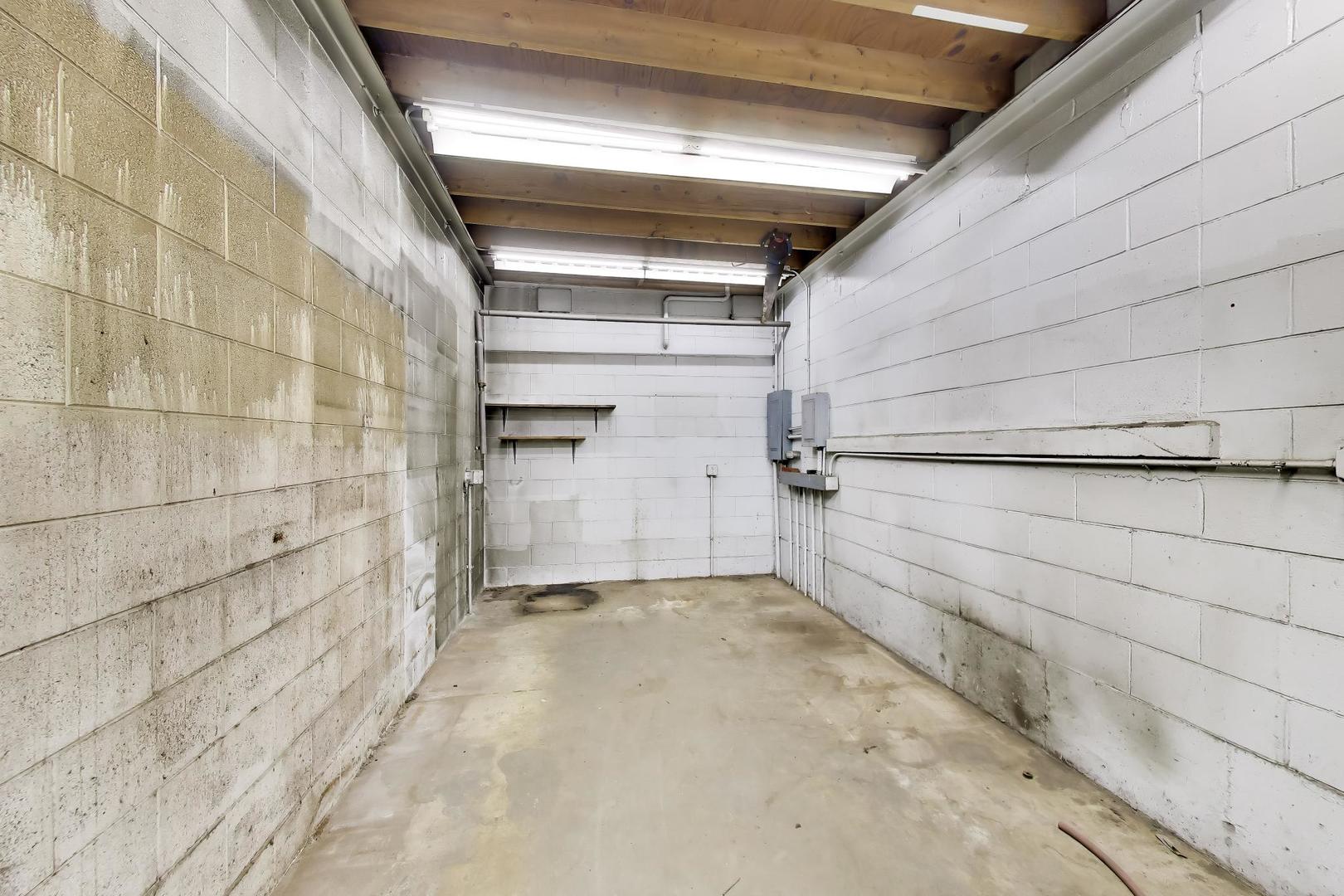 4021 Main Street Property Photo 7