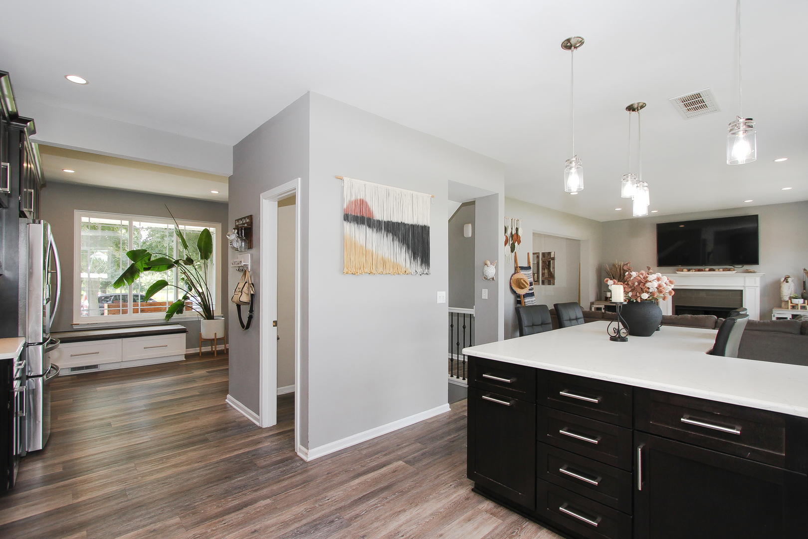 465 Spring Ridge Drive Property Photo 10